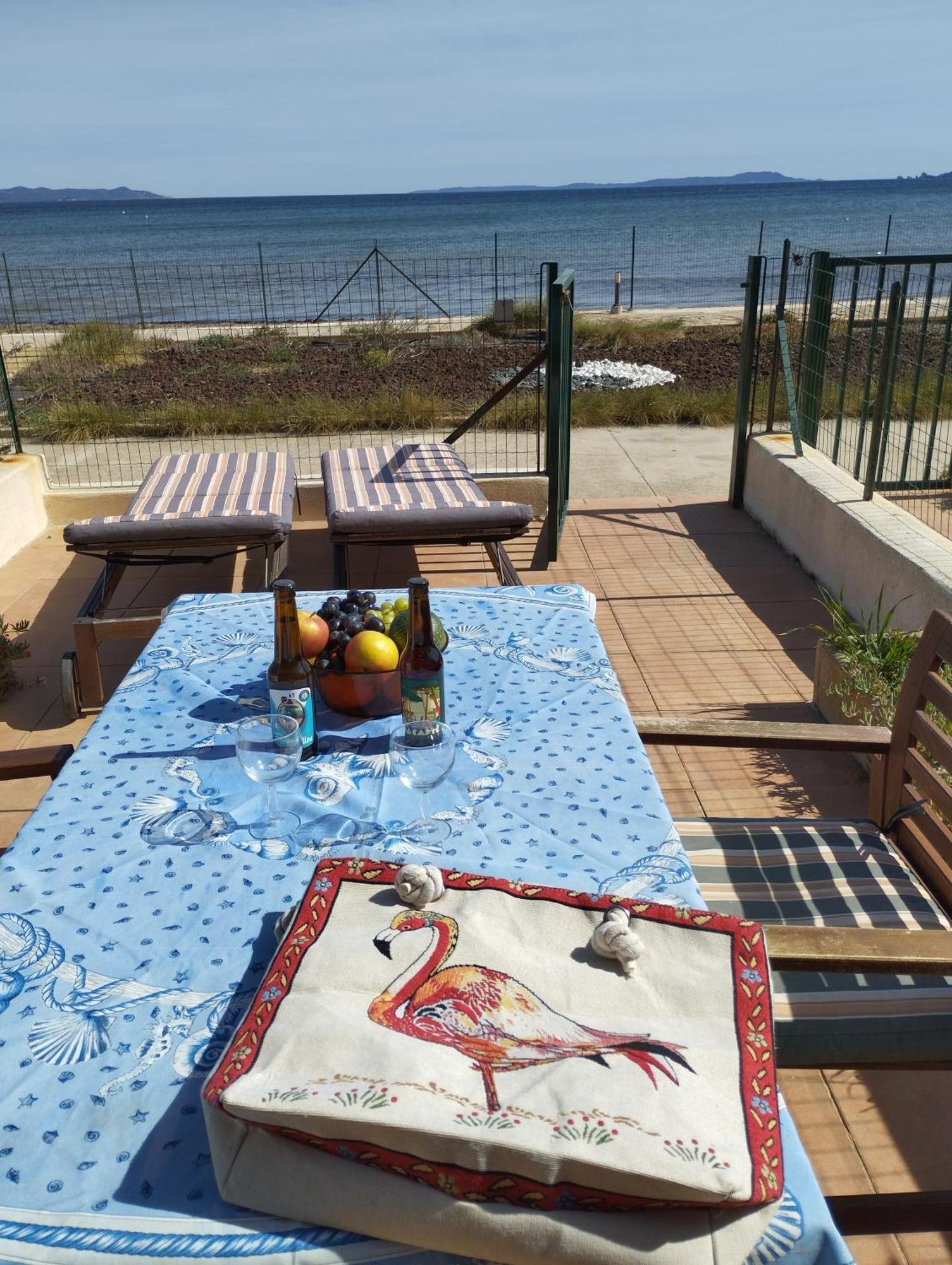 Le Surplage Hyères Buitenkant foto